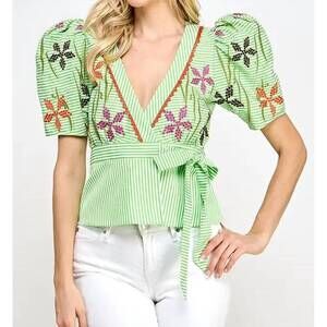 NEW RUBIENN floral embroidery top in green